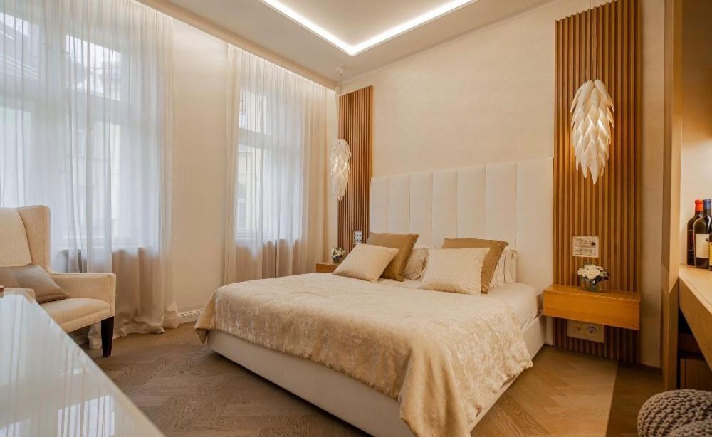 Apartment Old Town Luxury 3bd Prag